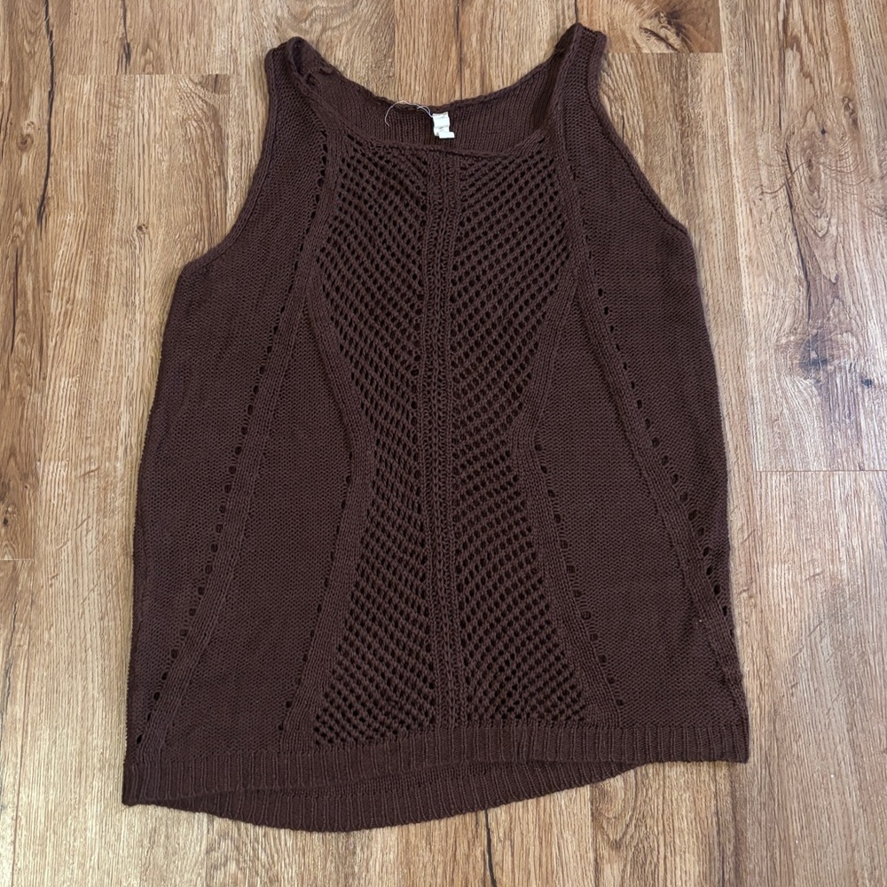 Brown Sleeveless Knit Top